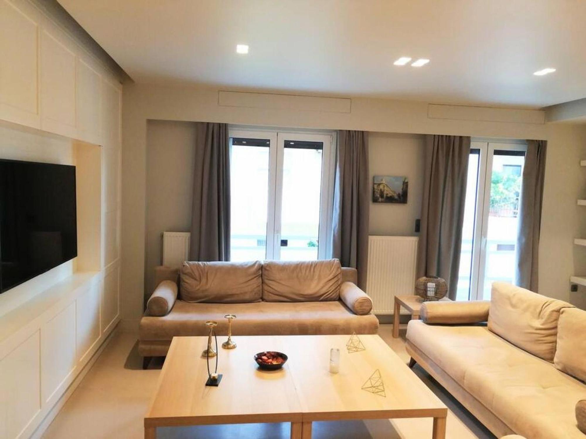 Luxurious Apartment In Acropolis Athén Kültér fotó