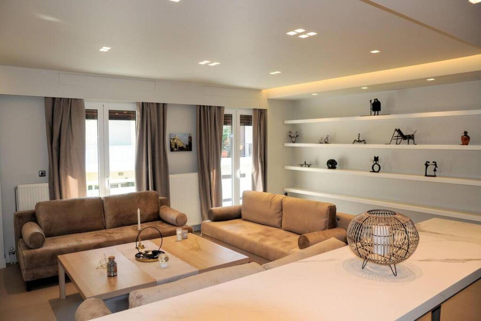 Luxurious Apartment In Acropolis Athén Kültér fotó